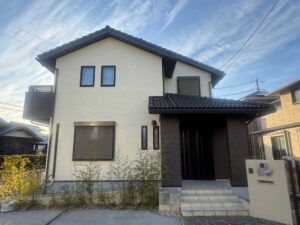 鈴鹿市の外壁塗装をリペイント匠が施工した写真