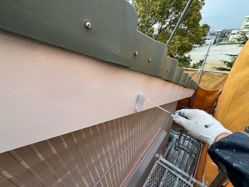 鈴鹿市で外壁塗装と防水工事をリペイント匠が施工した写真