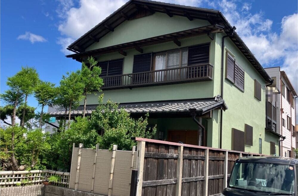 津市の外壁塗装をリペイント匠が施工した写真