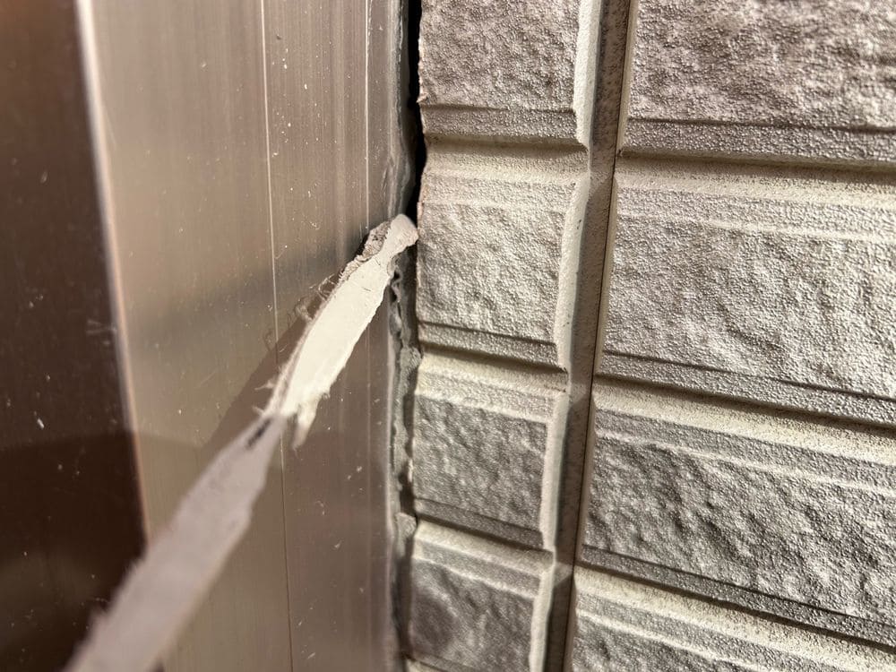 鈴鹿市で外壁塗装と防水工事をリペイント匠が施工した写真