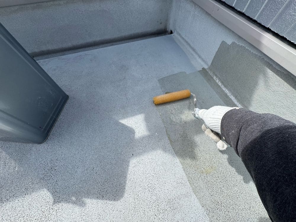 鈴鹿市で外壁塗装と防水工事をリペイント匠が施工した写真