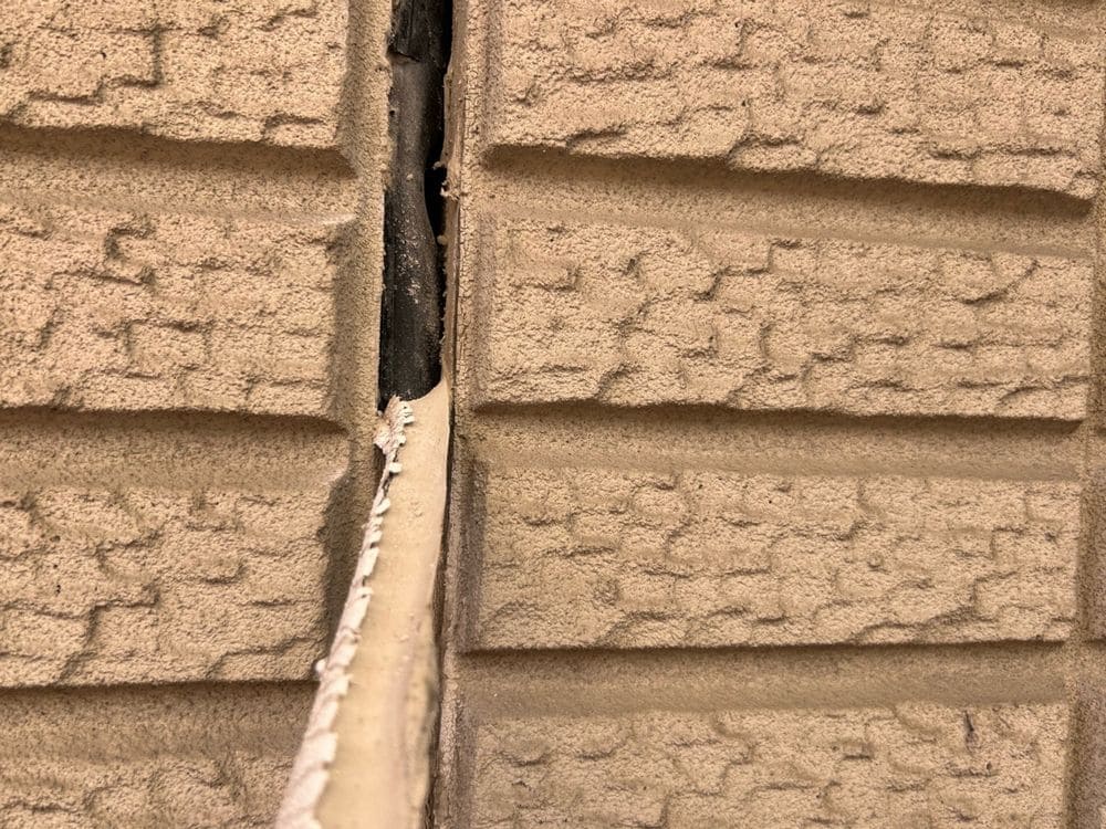 名張市の外壁塗装をリペイント匠が施工した写真