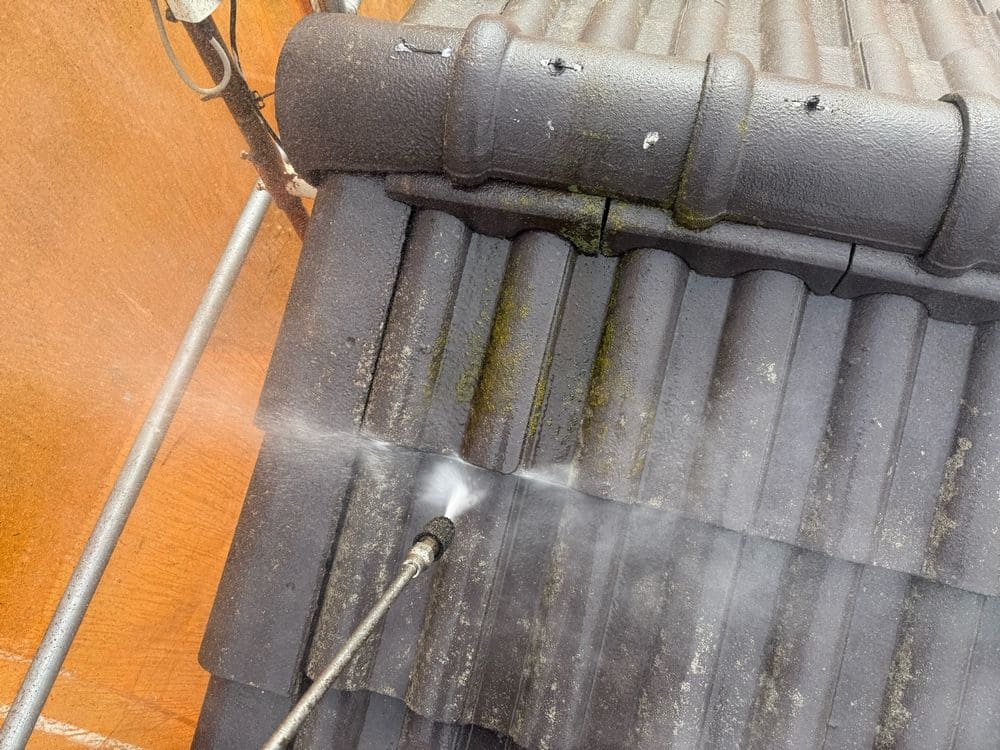 松阪市で外壁・屋根塗装をリペイント匠が施工した写真