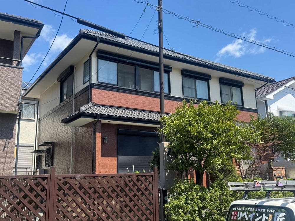 四日市市の外壁塗装をリペイント匠が施工した写真