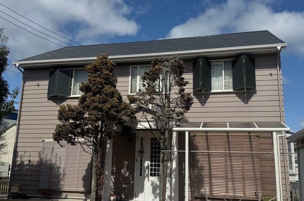 桑名市の外壁・屋根塗装をリペイント匠が施工した写真