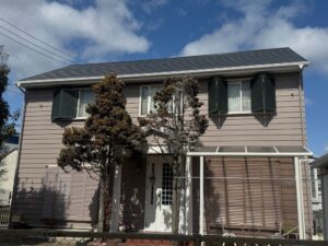桑名市の外壁・屋根塗装をリペイント匠が施工した写真