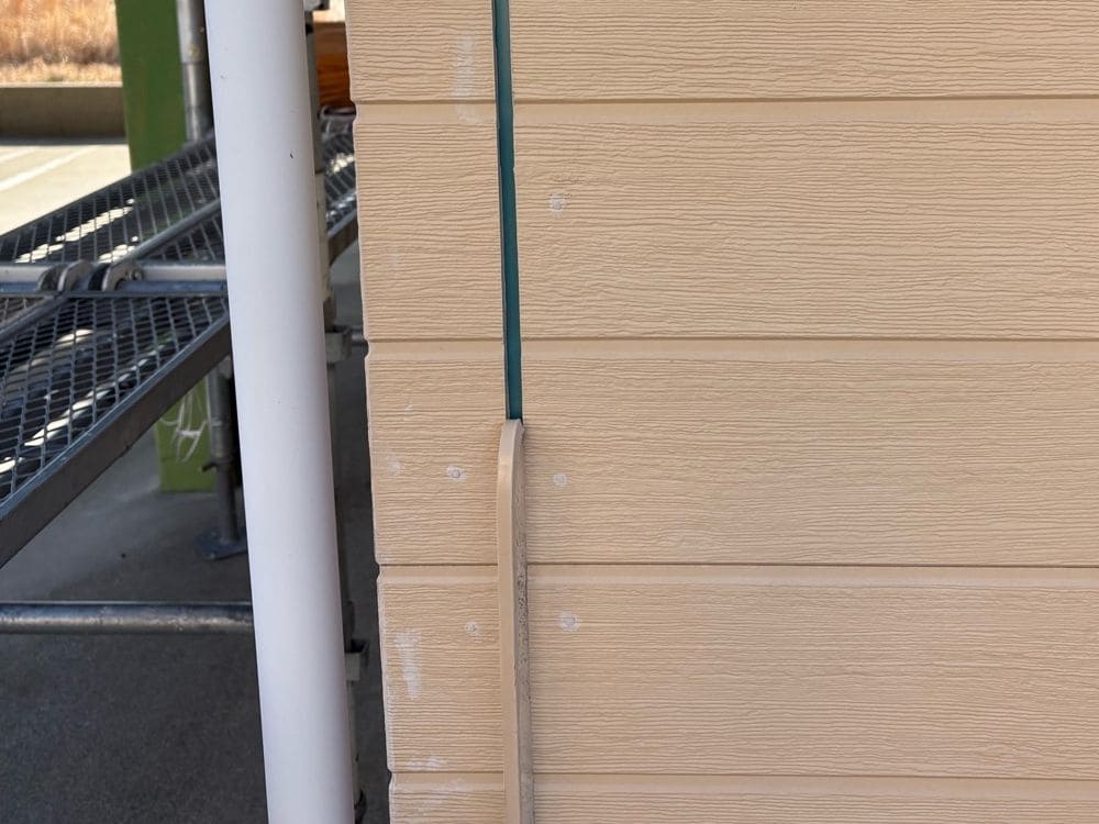 K様(伊勢市)コーキング‗撤去 伊勢市で外壁塗装と防水工事をリペイント匠が施工した写真