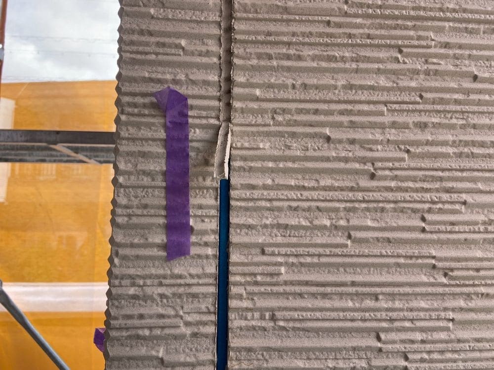 鈴鹿市の外壁塗装、防水工事をリペイント匠が施工した写真