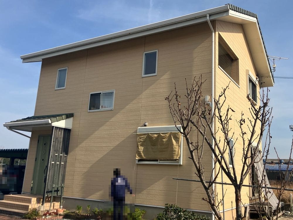 K様(伊勢市)外壁‗施工前2 伊勢市で外壁塗装と防水工事をリペイント匠が施工した写真