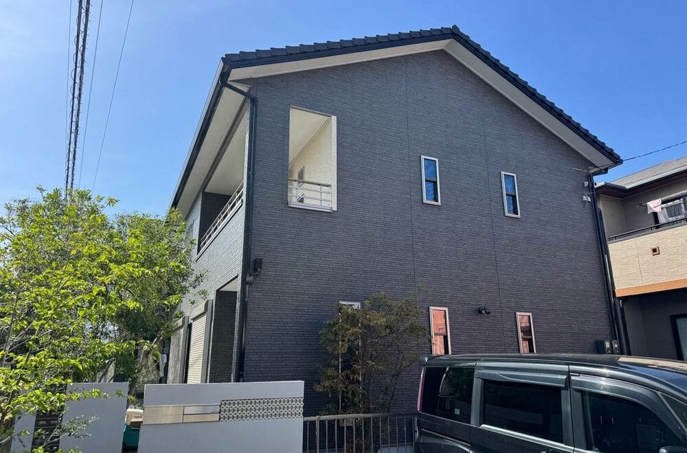 四日市市の外壁塗装をリペイント匠が施工した写真