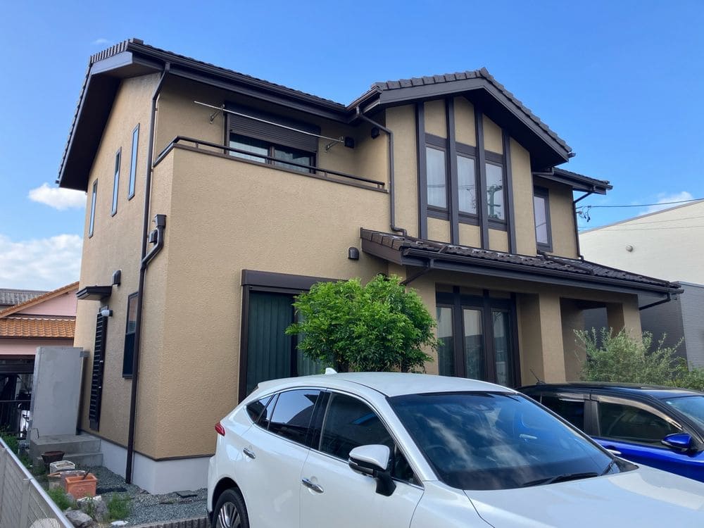 松阪市で外壁塗装をリペイント匠が施工した写真