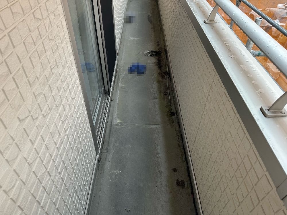 津市の外壁塗装、防水工事をリペイント匠が施工した写真