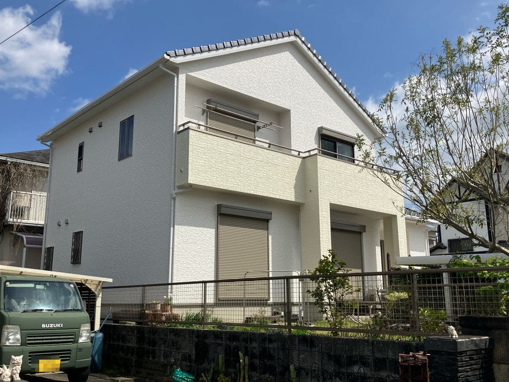 鈴鹿市の外壁塗装をリペイント匠が施工した写真