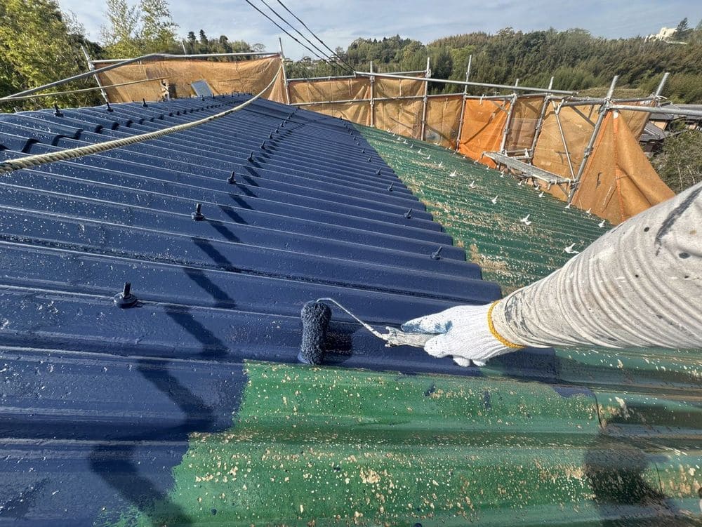 亀山市で屋根塗装をリペイント匠が施工した写真