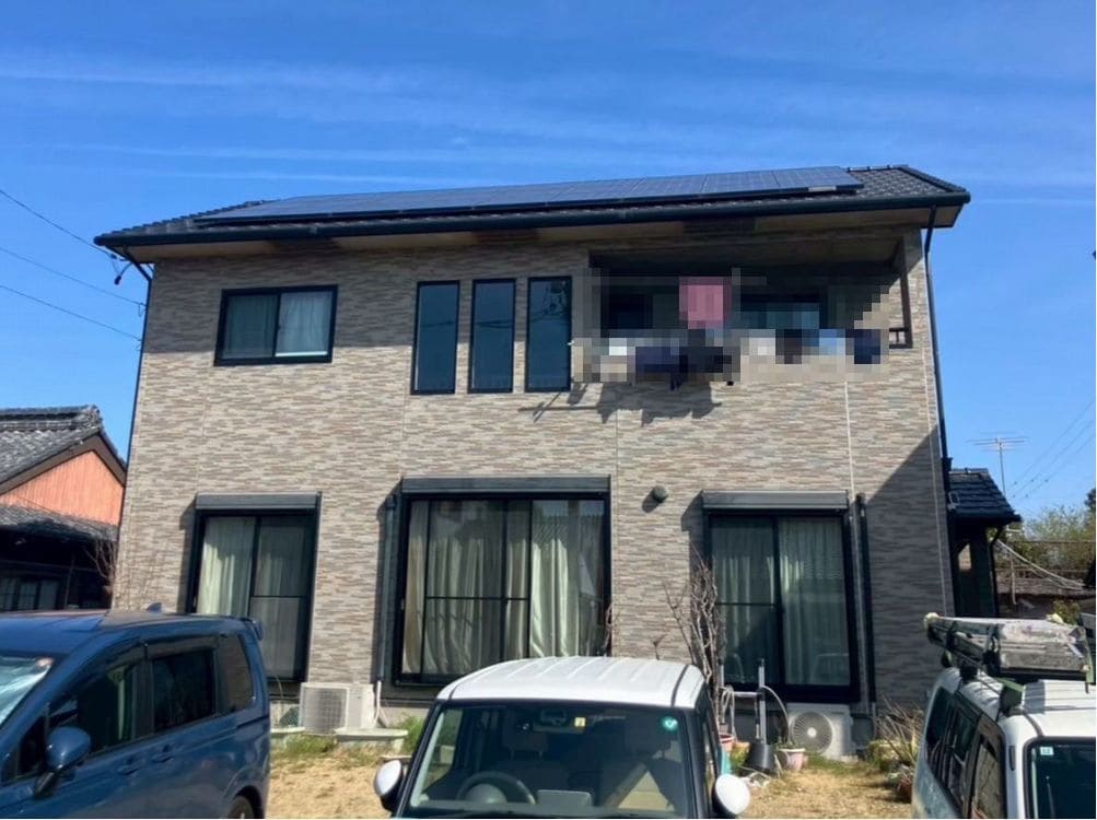 鈴鹿市_K様_施工前_外壁全体 鈴鹿市の外壁塗装、防水工事をリペイント匠が施工した写真