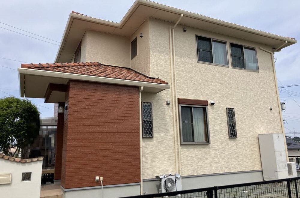 津市の外壁塗装をリペイント匠が施工した写真