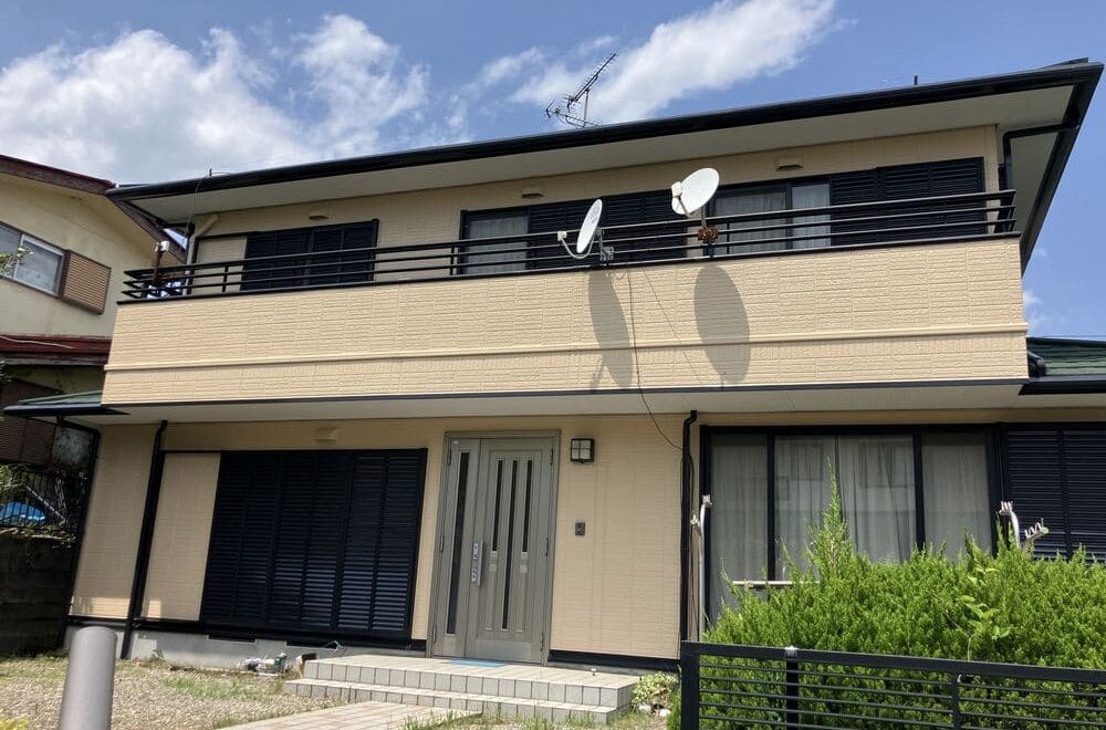 松阪市で外壁塗装と屋根工事をリペイント匠が施工した写真