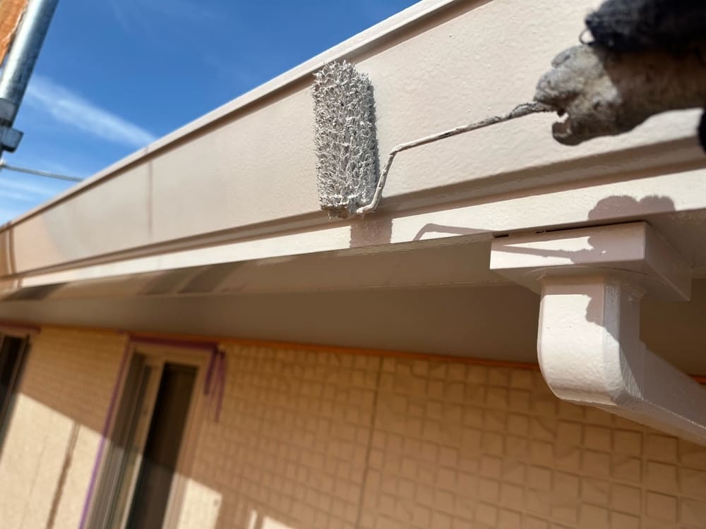 津市の外壁塗装、防水工事をリペイント匠が施工した写真