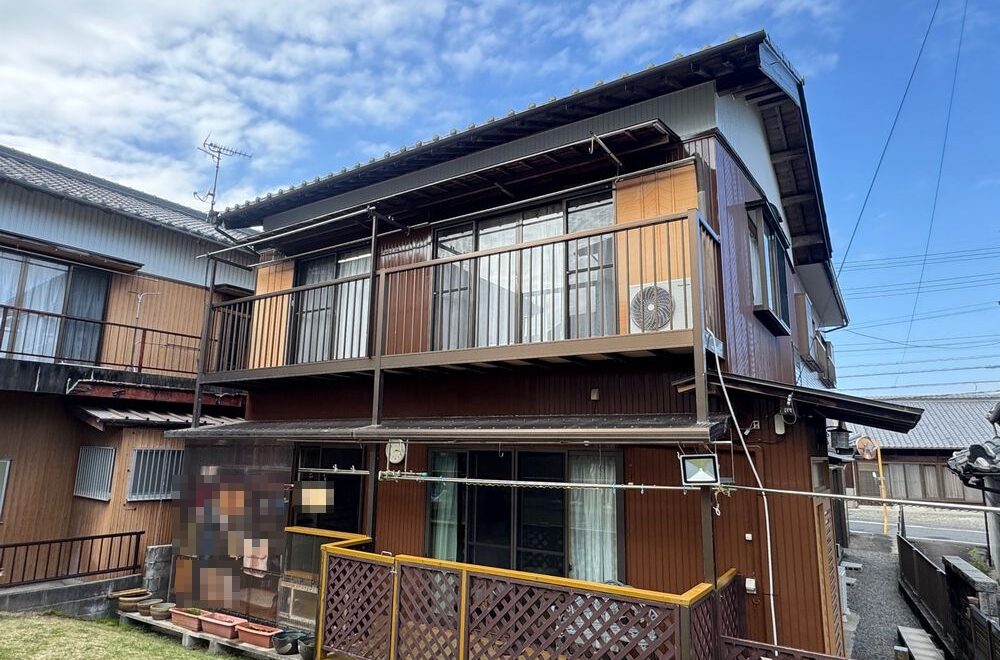 鈴鹿市の外壁塗装をリペイント匠が施工した写真