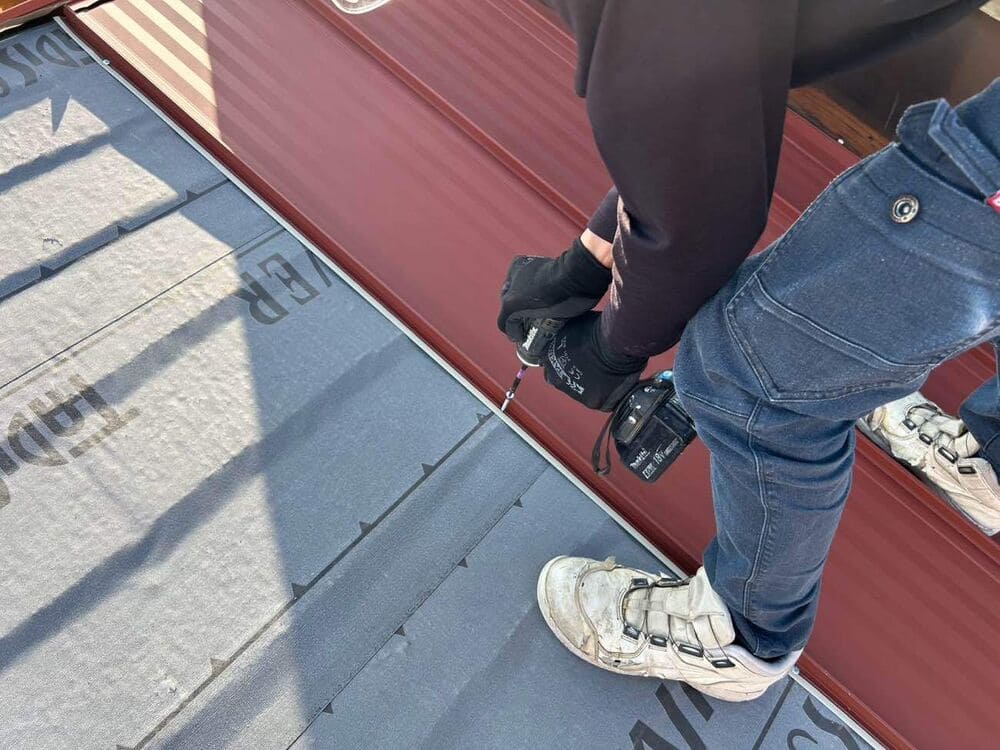 津市の屋根工事をリペイント匠が施工した写真