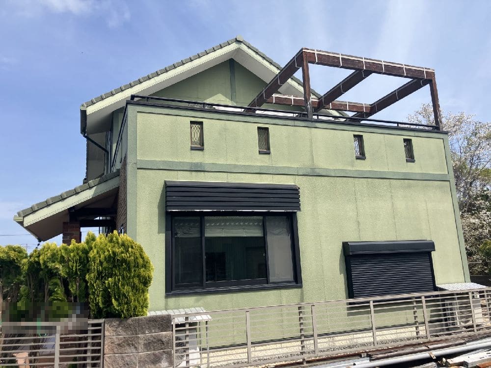 志摩市の外壁塗装をリペイント匠が施工した写真