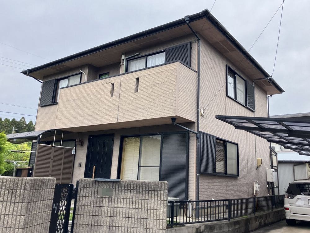 津市の外壁塗装、屋根工事、防水工事をリペイント匠が施工した写真