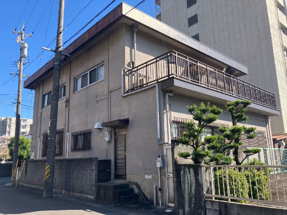 津市の外壁塗装をリペイント匠が施工した写真