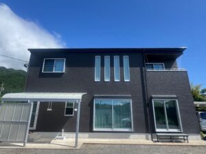 四日市市の外壁・屋根塗装をリペイント匠が施工した写真