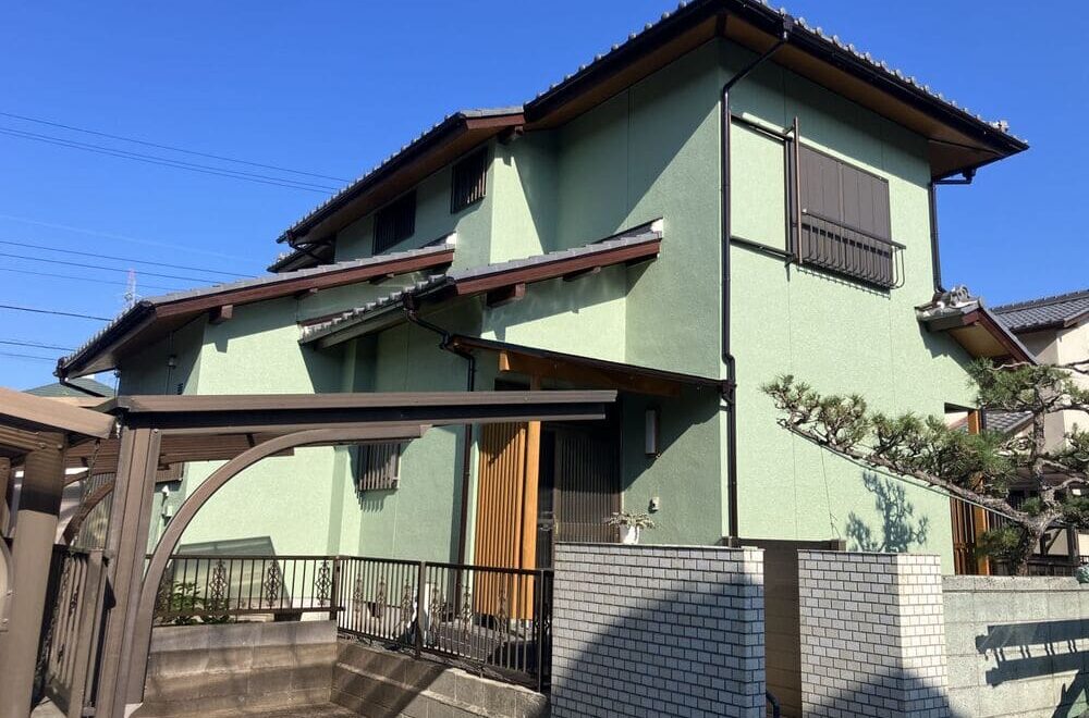 津市の外壁塗装をリペイント匠が施工した写真