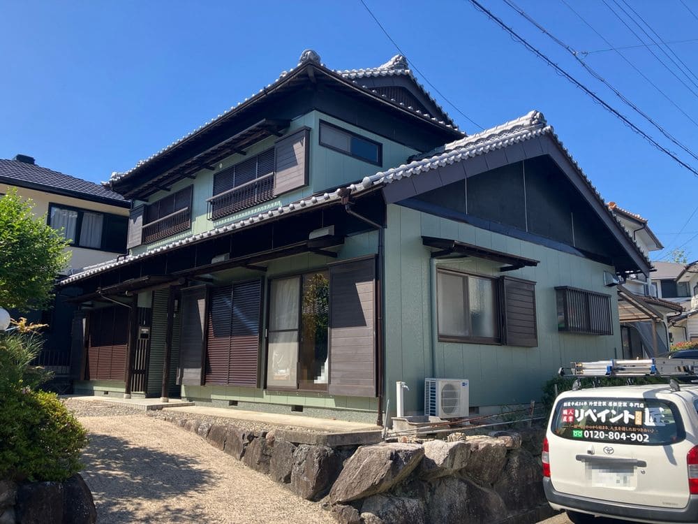 亀山市の外壁塗装をリペイント匠が施工した写真