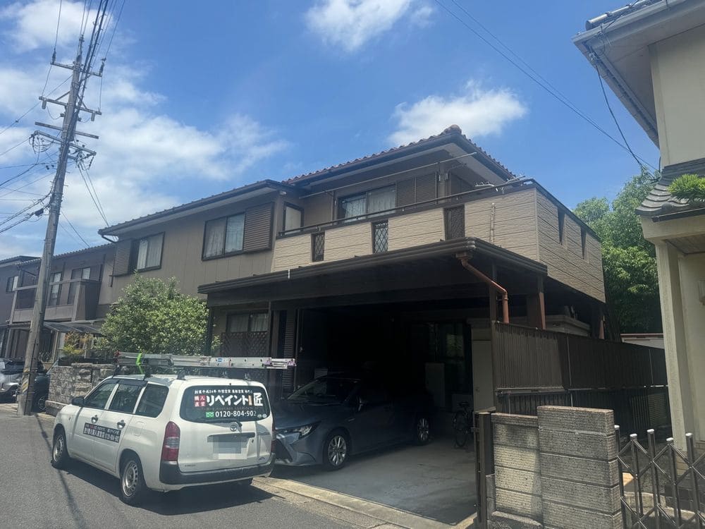 四日市市_K様_外壁全体2(施工前) 四日市市の外壁塗装をリペイント匠が施工した写真