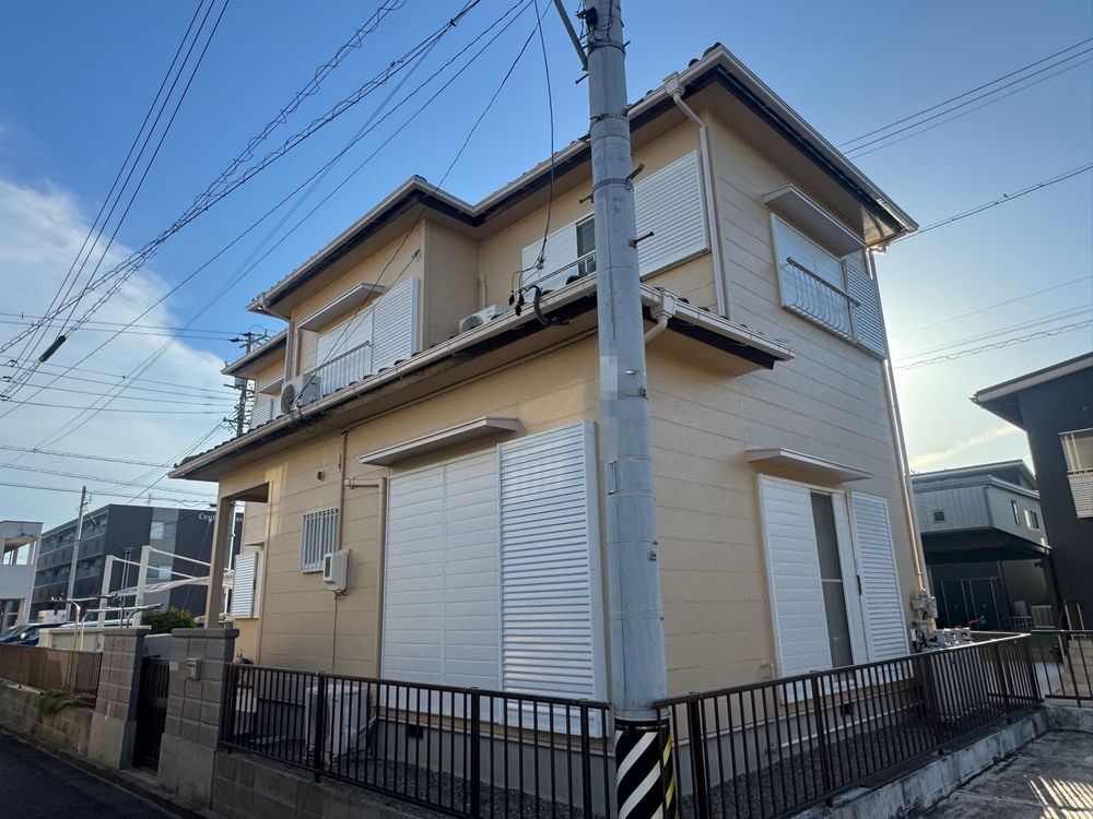 四日市市_M様_外壁全体3(施工後) 四日市市の外壁塗装をリペイント匠が施工した写真