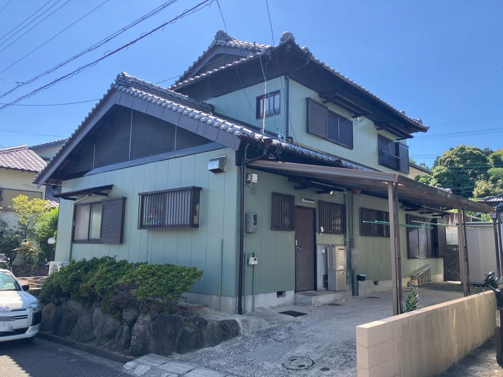 亀山市の外壁塗装をリペイント匠が施工した写真