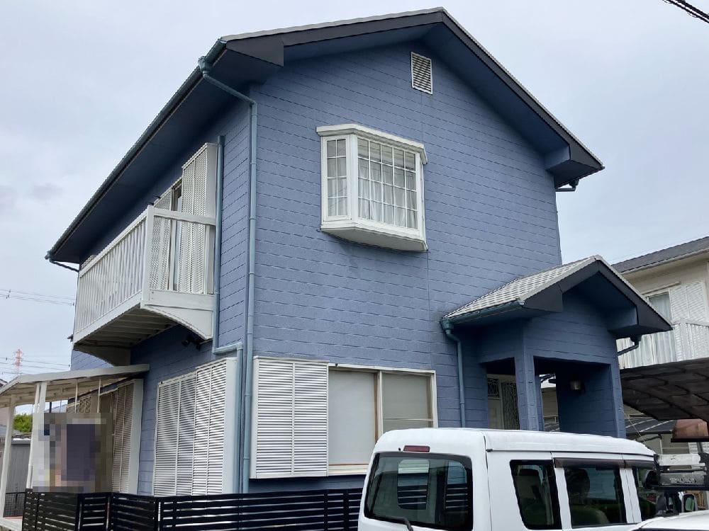 T様(津)施工前_外壁全体 (3) 津市の外壁塗装、屋根工事をリペイント匠が施工した写真
