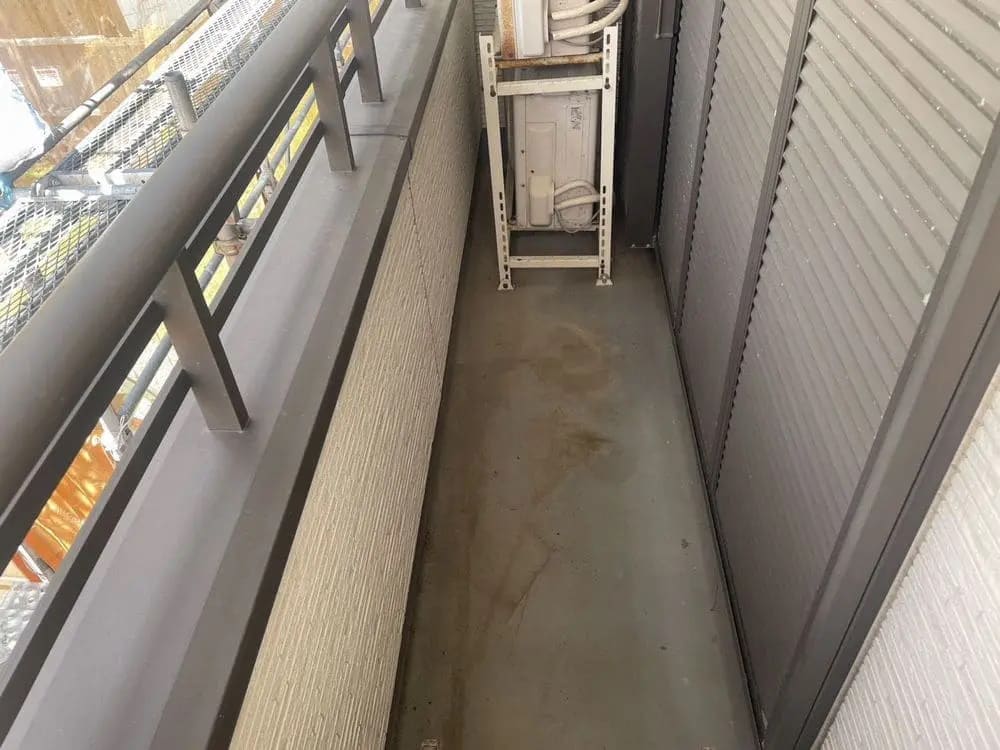 鈴鹿市の外壁塗装、屋根塗装、防水工事をリペイント匠が施工した写真