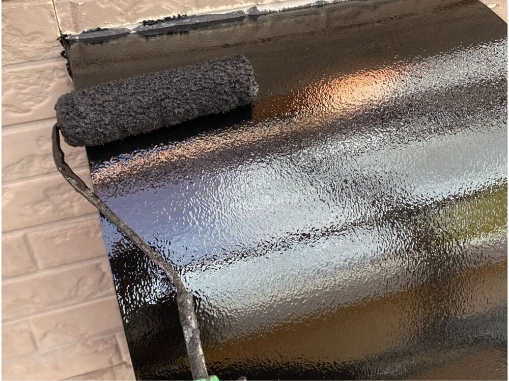 M様(津)_換気フード(下塗り) 津市の外壁塗装をリペイント匠が施工した写真