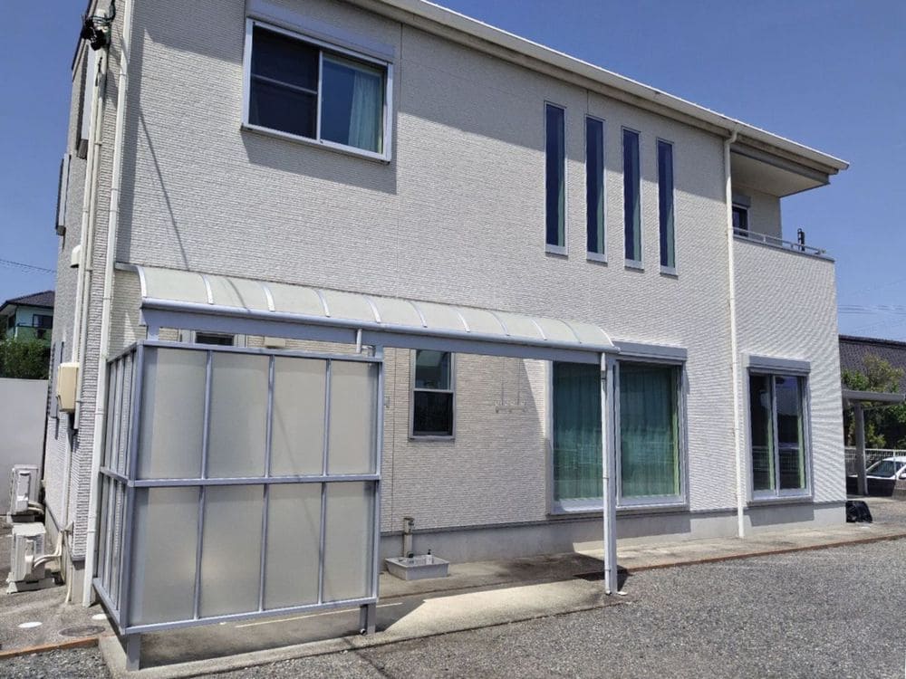 K様(四日市市水沢町)施工前_外壁全体 四日市市の外壁塗装、防水工事をリペイント匠が施工した写真