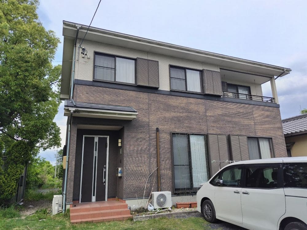 鈴鹿市の外壁塗装、屋根塗装、防水工事をリペイント匠が施工した写真