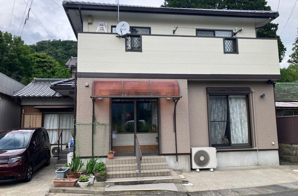 亀山市で外壁塗装、防水工事をリペイント匠が施工した写真