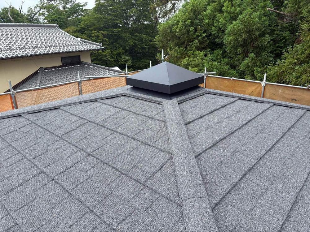 いなべ市の屋根工事をリペイント匠が施工した写真