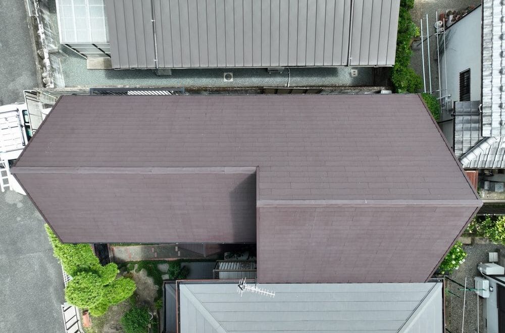 名張市の屋根塗装をリペイント匠が施工した写真