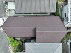 名張市の屋根塗装をリペイント匠が施工した写真