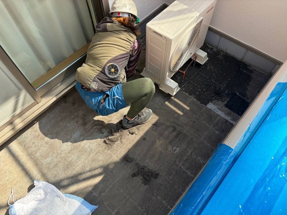 Y様(名張市桔梗が丘4番町)清掃 名張市の防水工事をリペイント匠が施工した写真