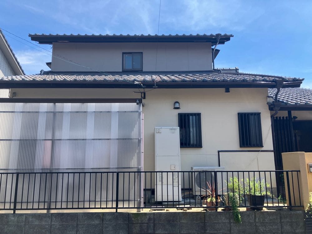 四日市市の外壁塗装をリペイント匠が施工した写真