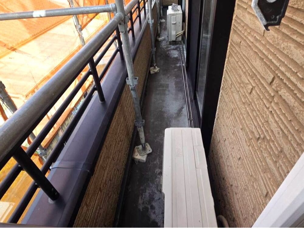 津市の外壁塗装、防水工事をリペイント匠が施工した写真