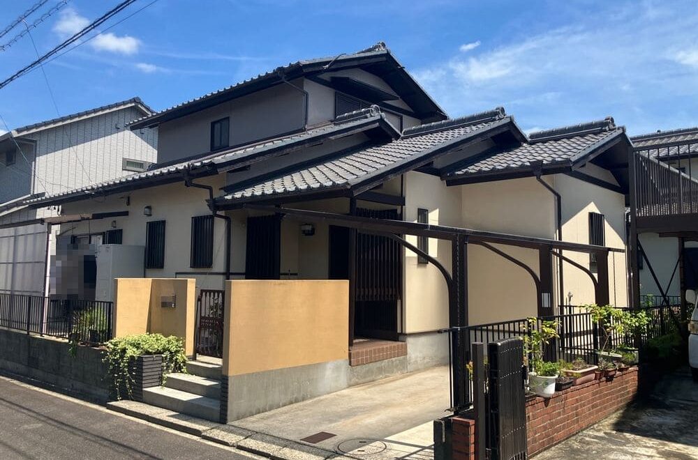 四日市市の外壁塗装をリペイント匠が施工した写真