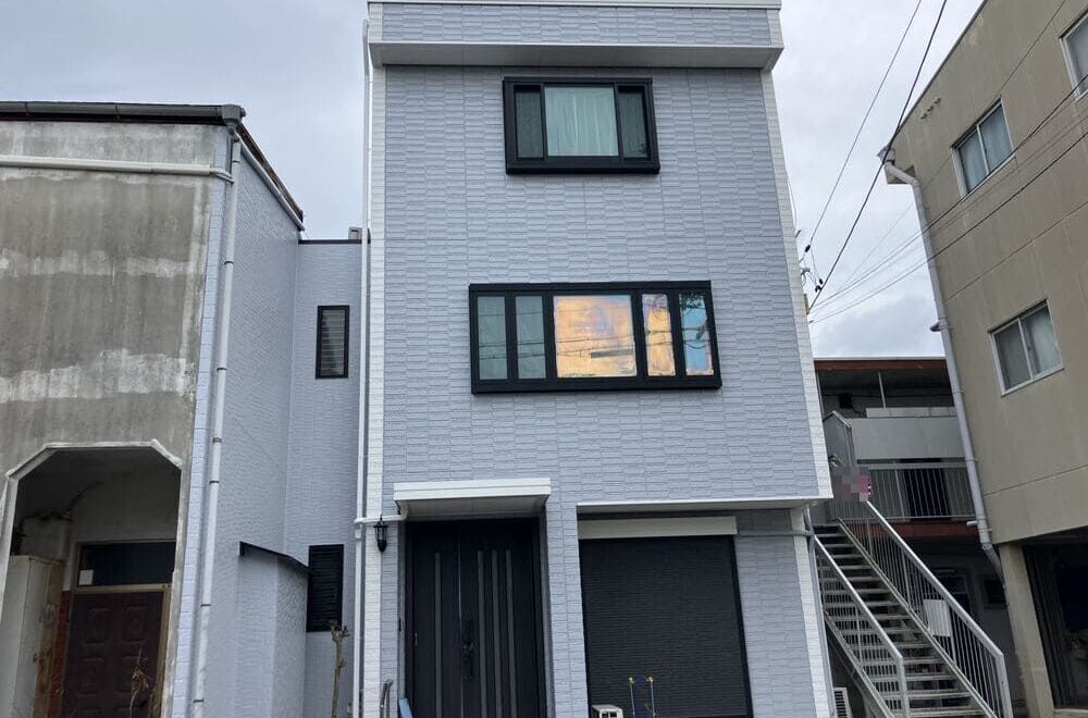 津市の外壁塗装、防水工事をリペイント匠が施工した写真