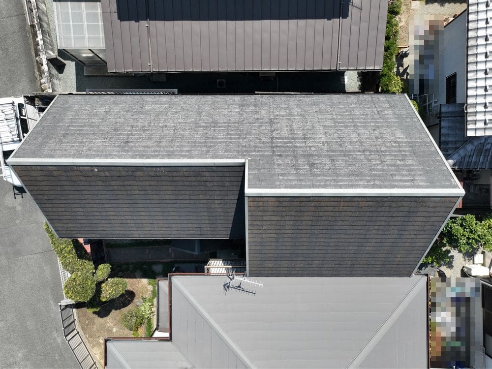名張市の屋根塗装をリペイント匠が施工した写真
