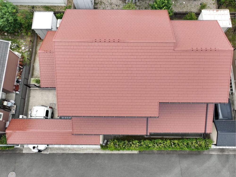H様(津)施工後_屋根全体 津市の外壁塗装、屋根塗装をリペイント匠が施工した写真