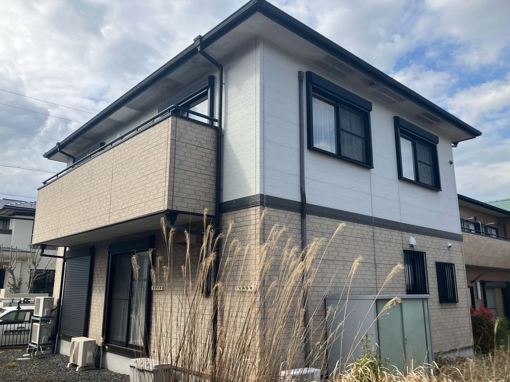 S様(伊賀市ゆめが丘)施工前 (3) 伊賀市の外壁塗装、屋根塗装をリペイント匠が施工した写真